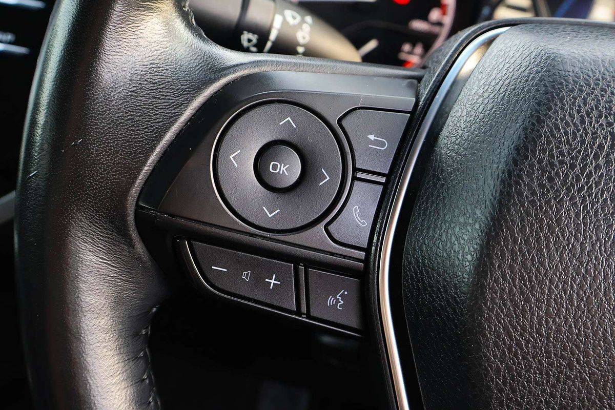2018 Toyota Camry Ascent Sport ASV70R
