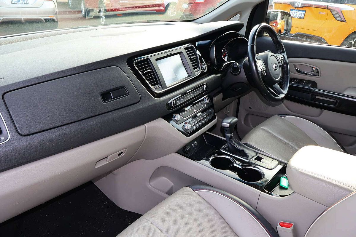 2020 Kia Carnival SLi YP