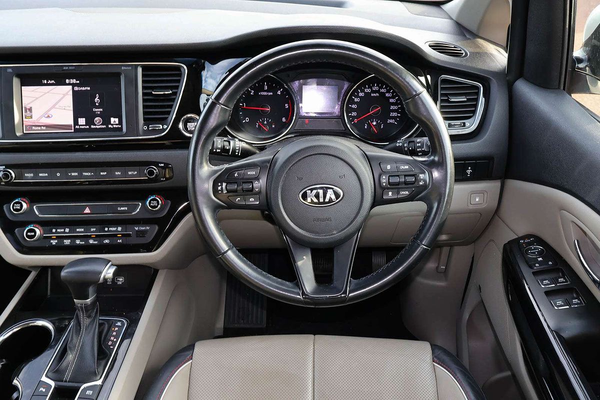 2020 Kia Carnival SLi YP