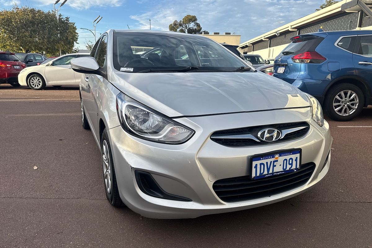 2012 Hyundai Accent Active RB