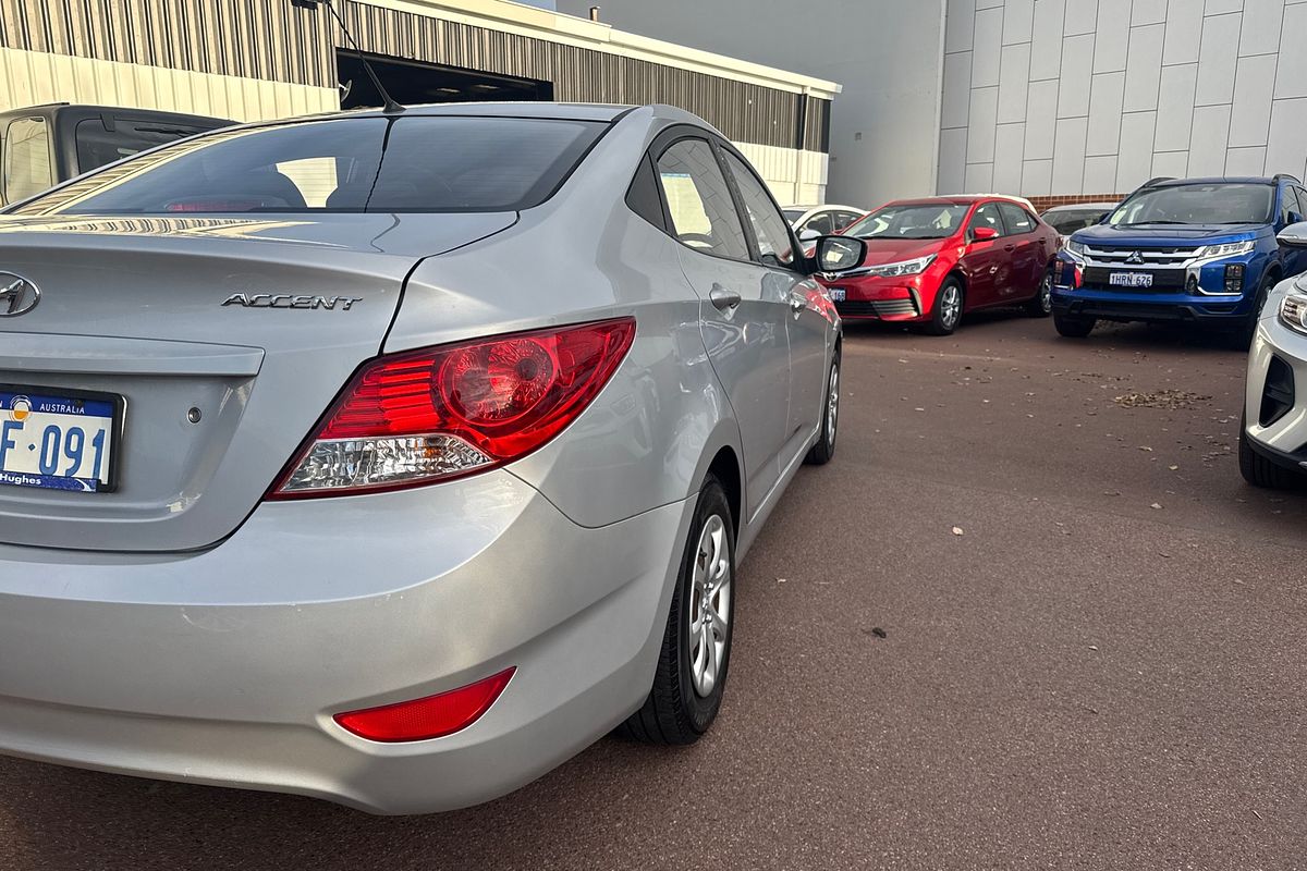 2012 Hyundai Accent Active RB