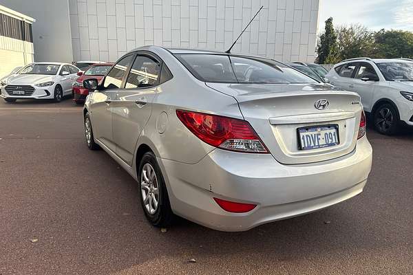 2012 Hyundai Accent Active RB