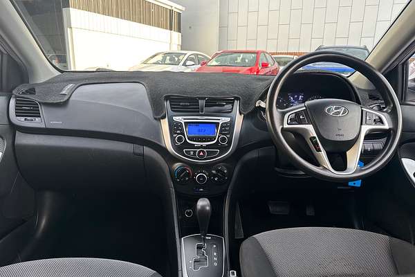 2012 Hyundai Accent Active RB