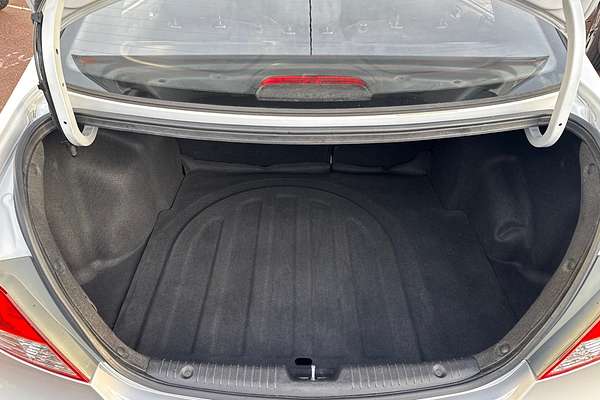 2012 Hyundai Accent Active RB