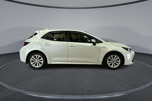 2022 Toyota Corolla Ascent Sport Hybrid ZWE219R
