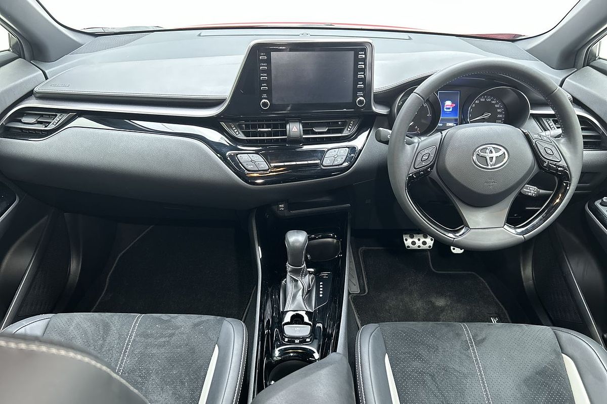 2022 Toyota C-HR GR Sport ZYX10R