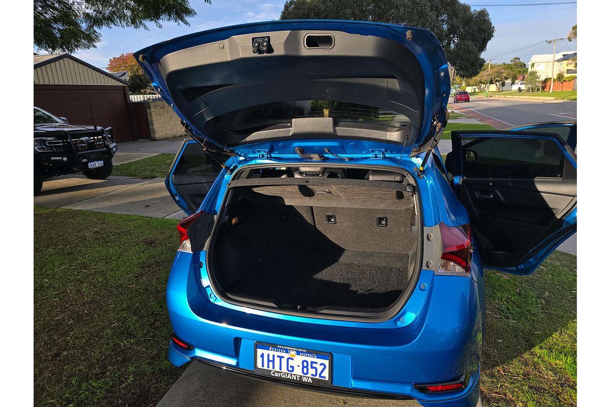 2016 Toyota Corolla ZR ZRE182R