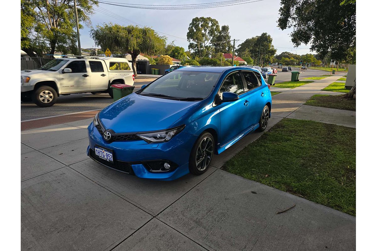 2016 Toyota Corolla ZR ZRE182R