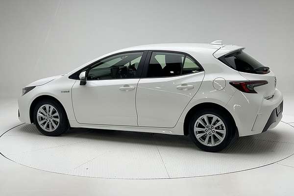 2024 Toyota Corolla Ascent Sport Hybrid ZWE219R