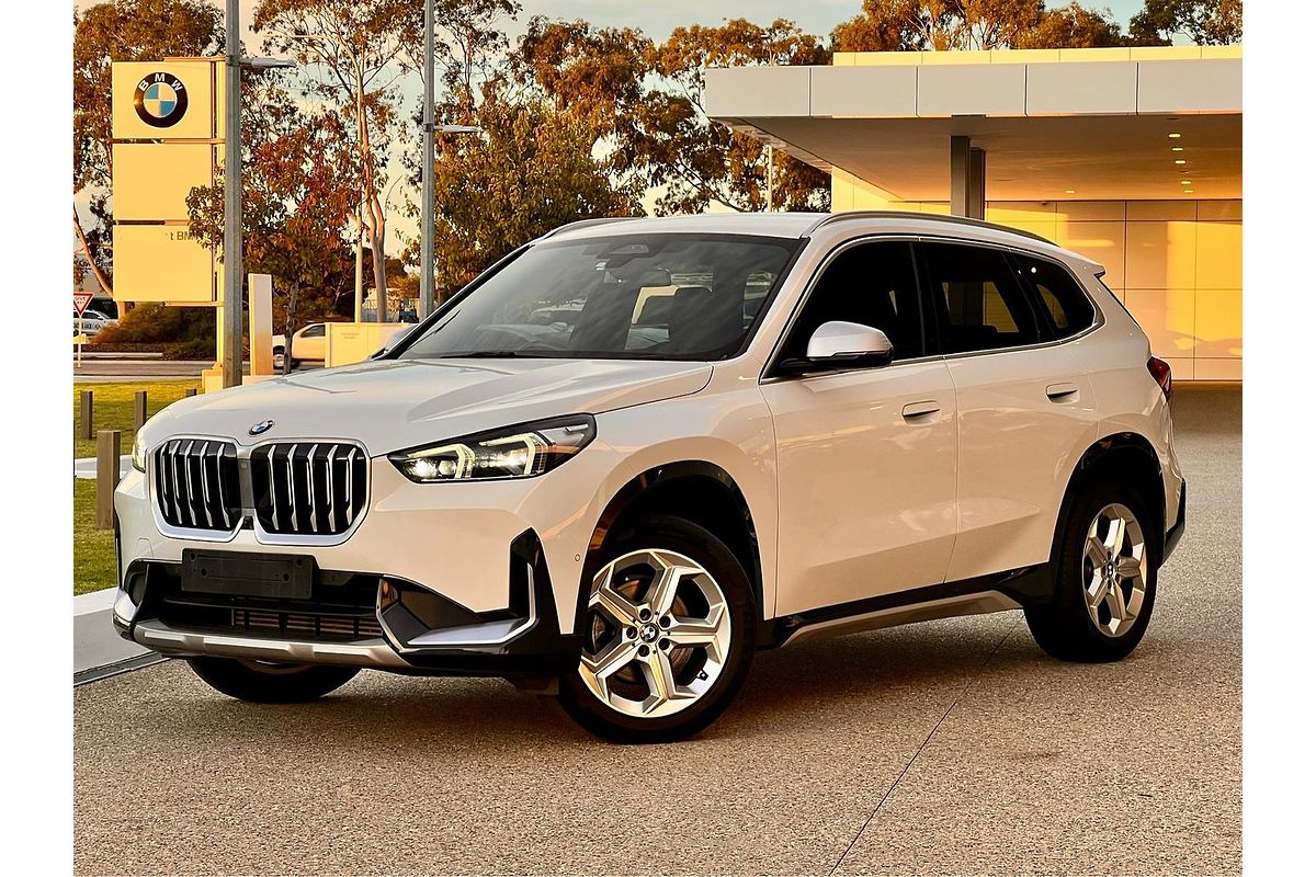 2023 BMW X1 sDrive18i U11