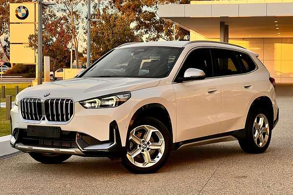2023 BMW X1 sDrive18i U11