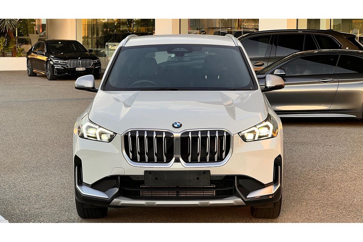 2023 BMW X1 sDrive18i U11