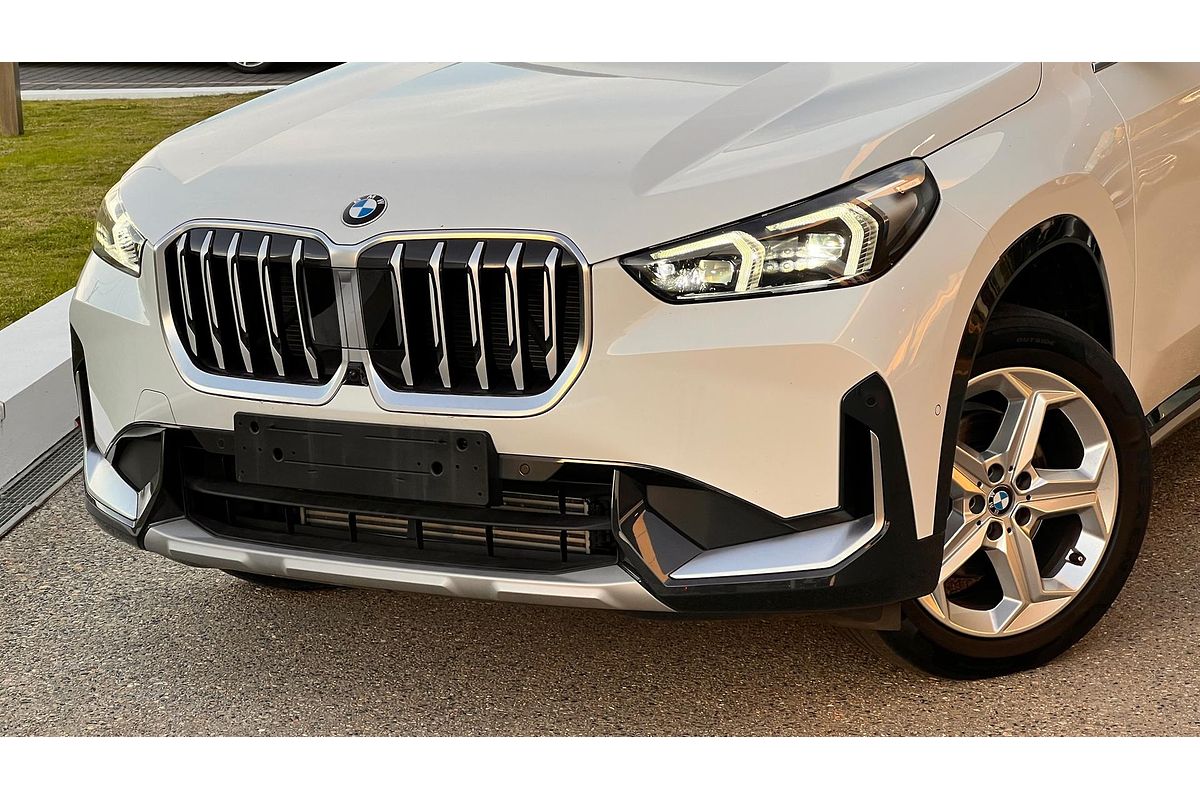 2023 BMW X1 sDrive18i U11