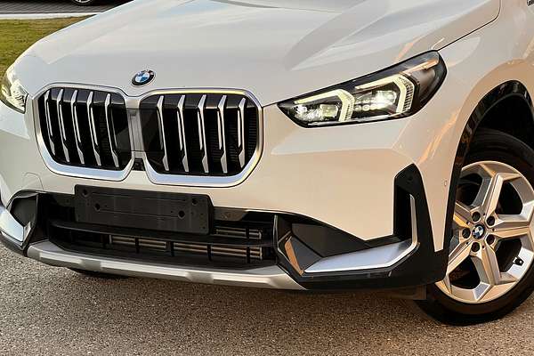 2023 BMW X1 sDrive18i U11
