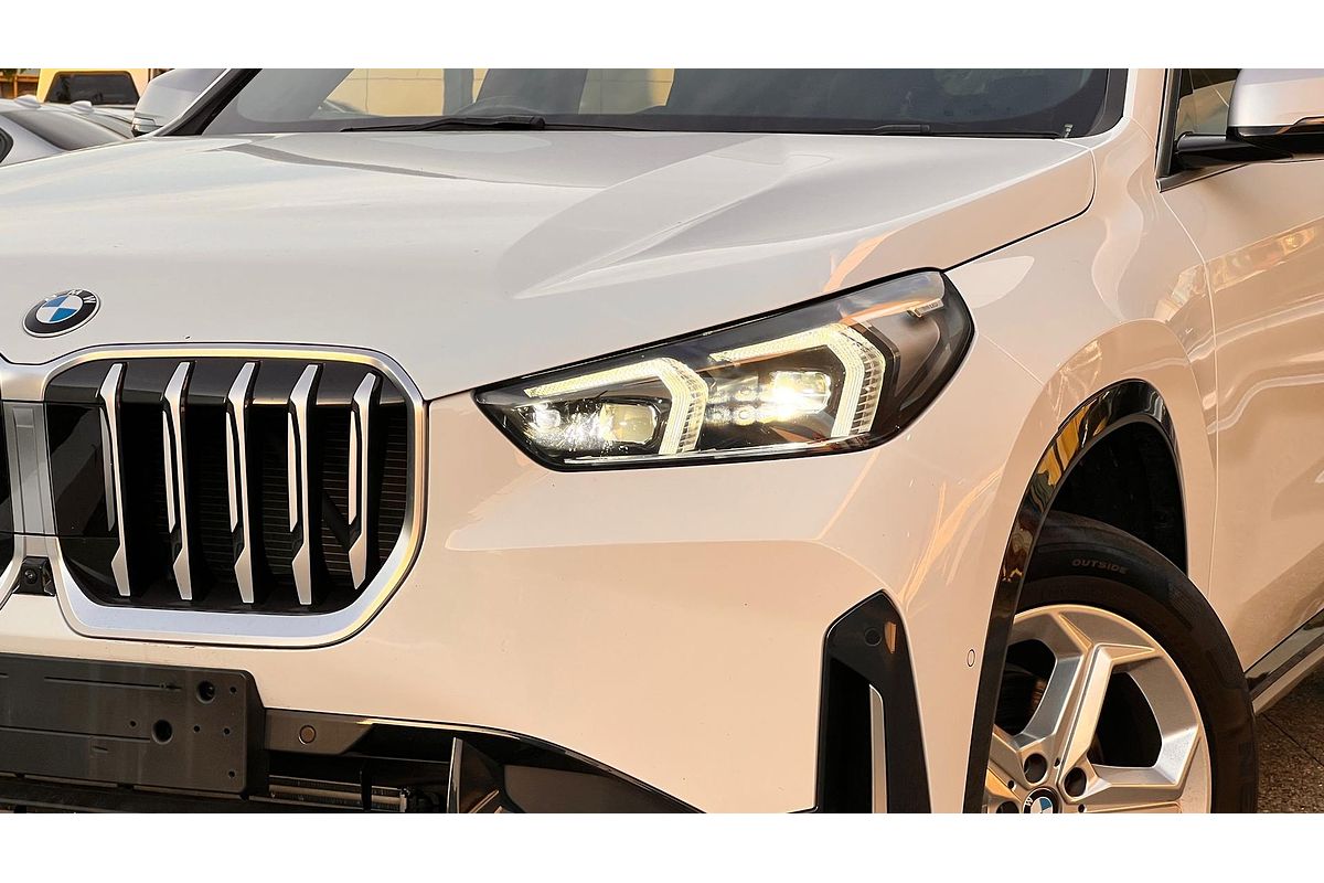 2023 BMW X1 sDrive18i U11