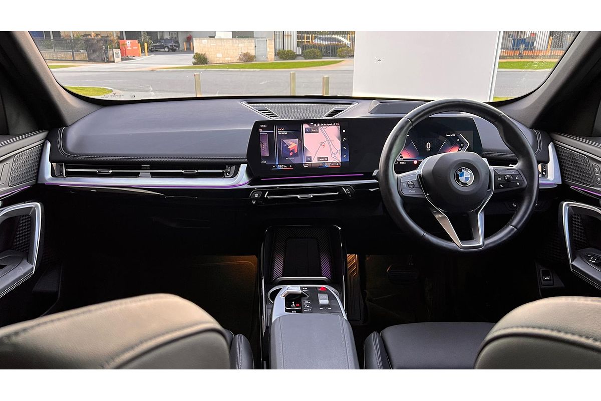 2023 BMW X1 sDrive18i U11