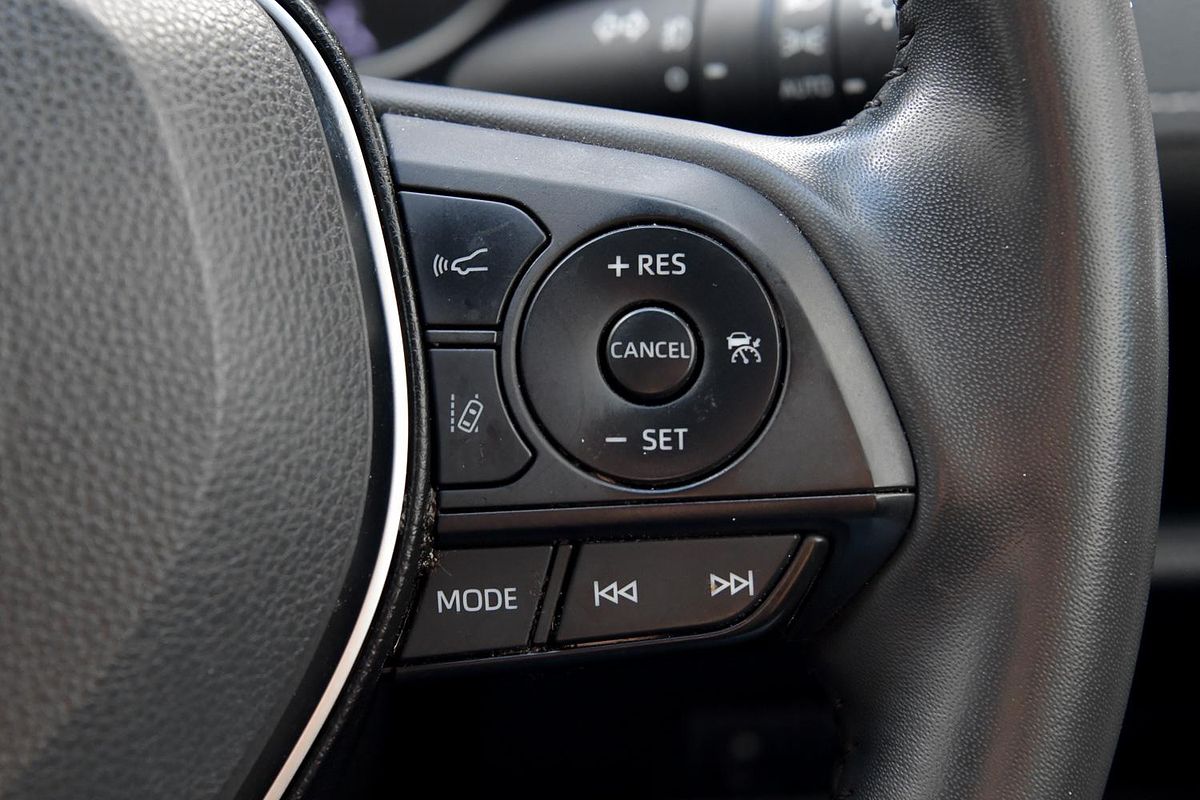 2021 Toyota RAV4 GXL AXAH54R