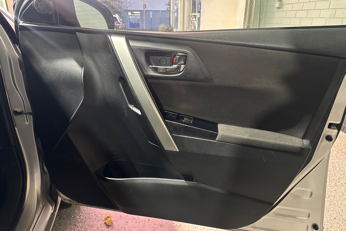 2014 Toyota Corolla Ascent ZRE182R