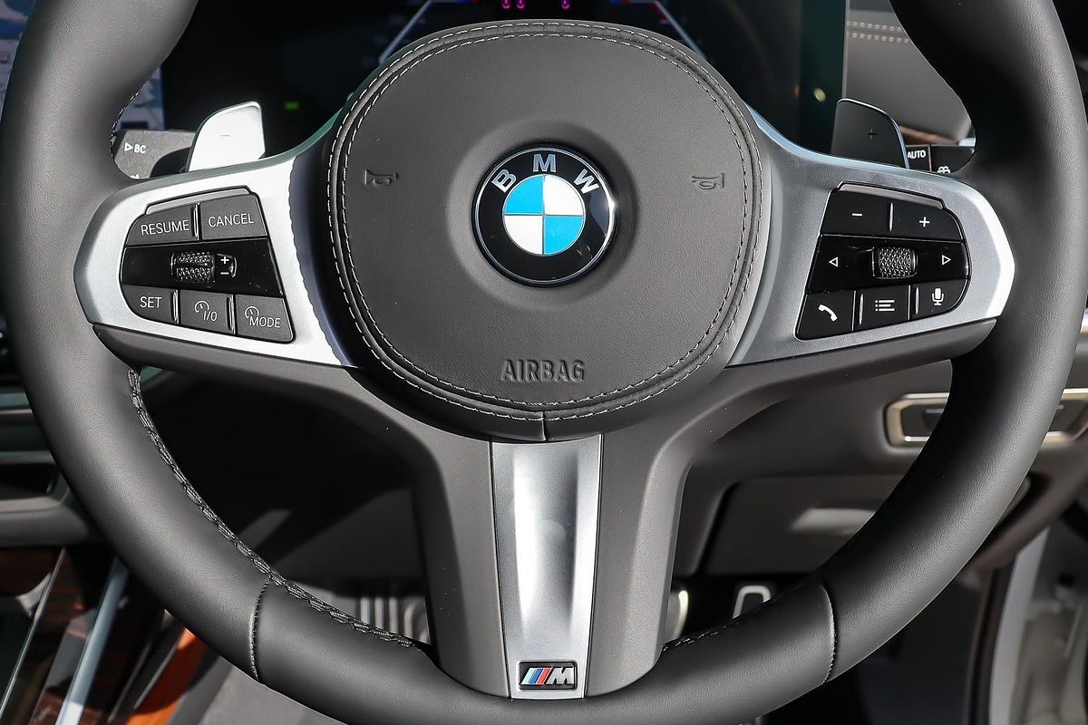 2025 BMW X7 xDrive40d M Sport G07 LCI