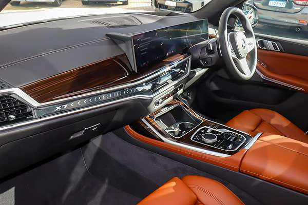 2025 BMW X7 xDrive40d M Sport G07 LCI