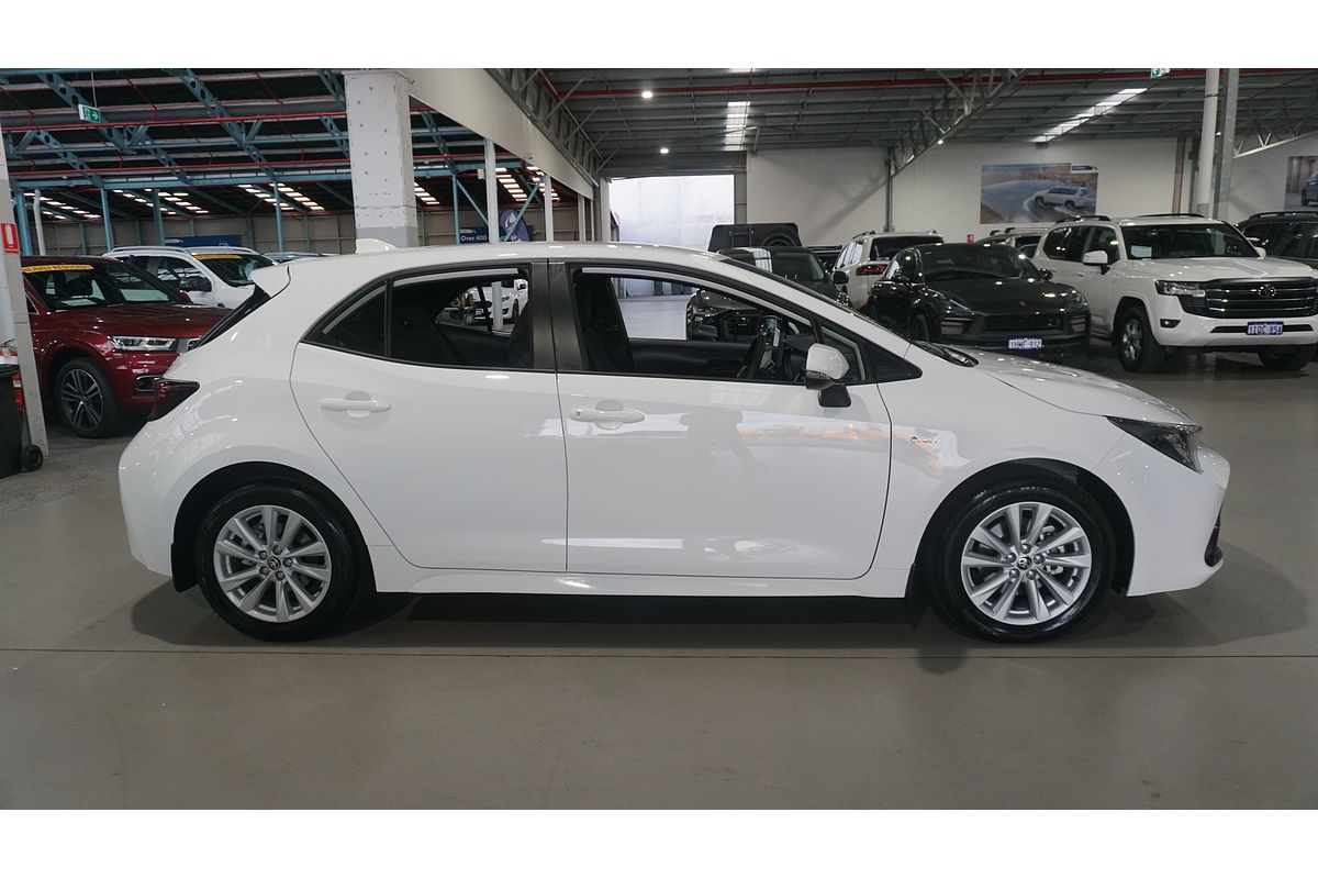 2024 Toyota Corolla Ascent Sport Hybrid ZWE219R