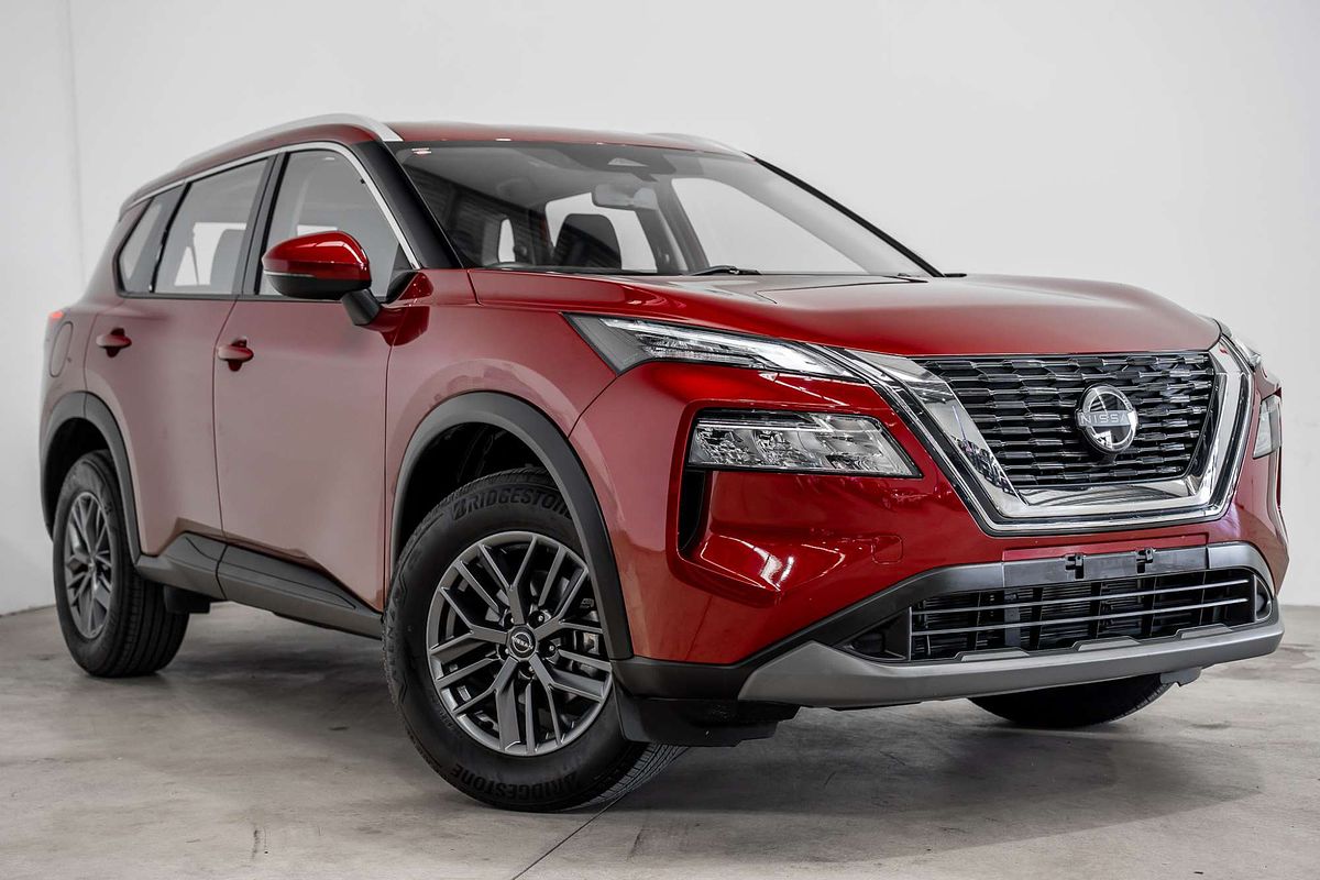 2024 Nissan X-TRAIL ST T33