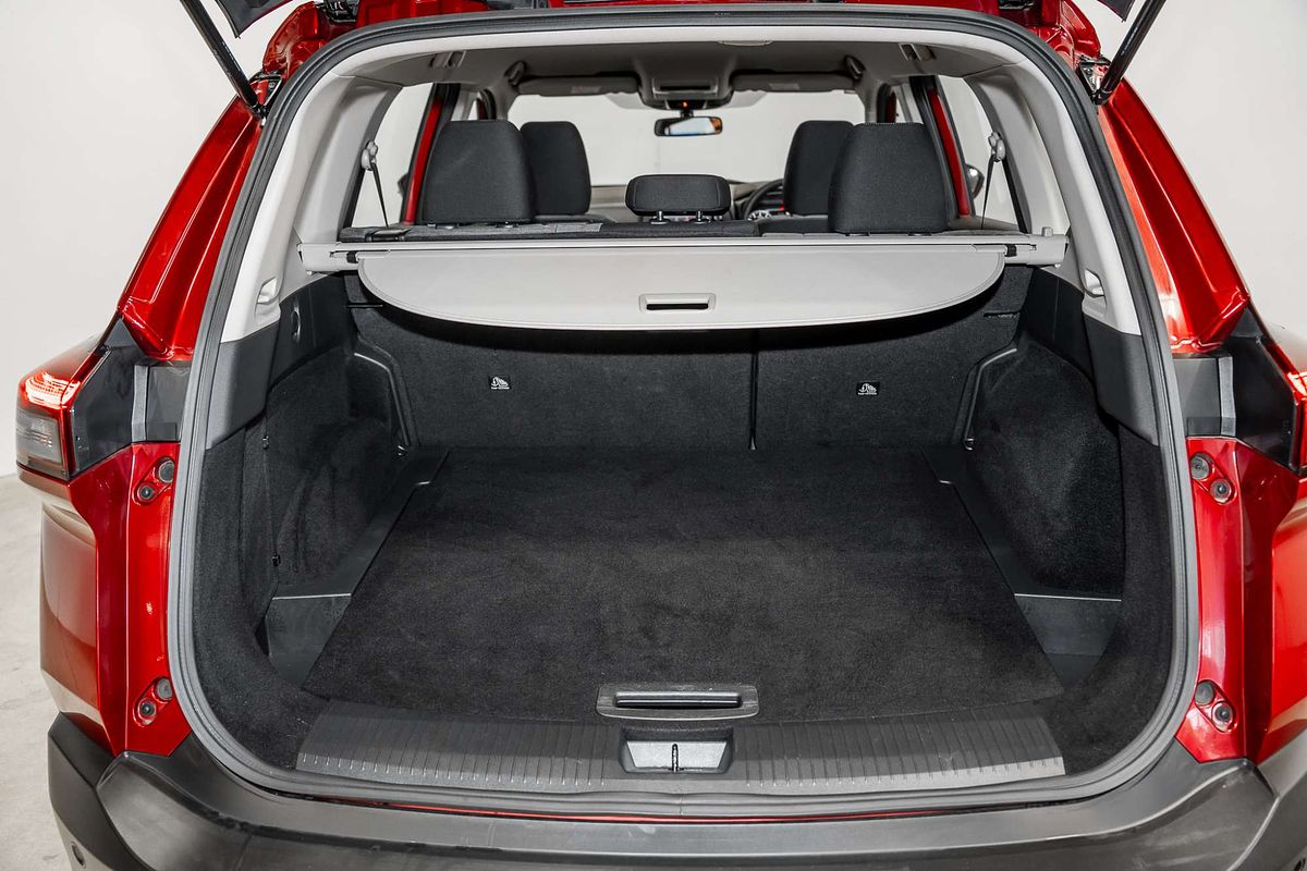 2024 Nissan X-TRAIL ST T33