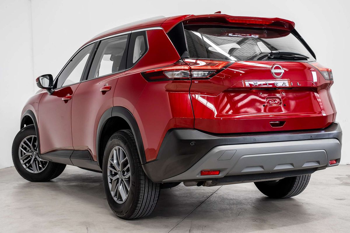 2024 Nissan X-TRAIL ST T33