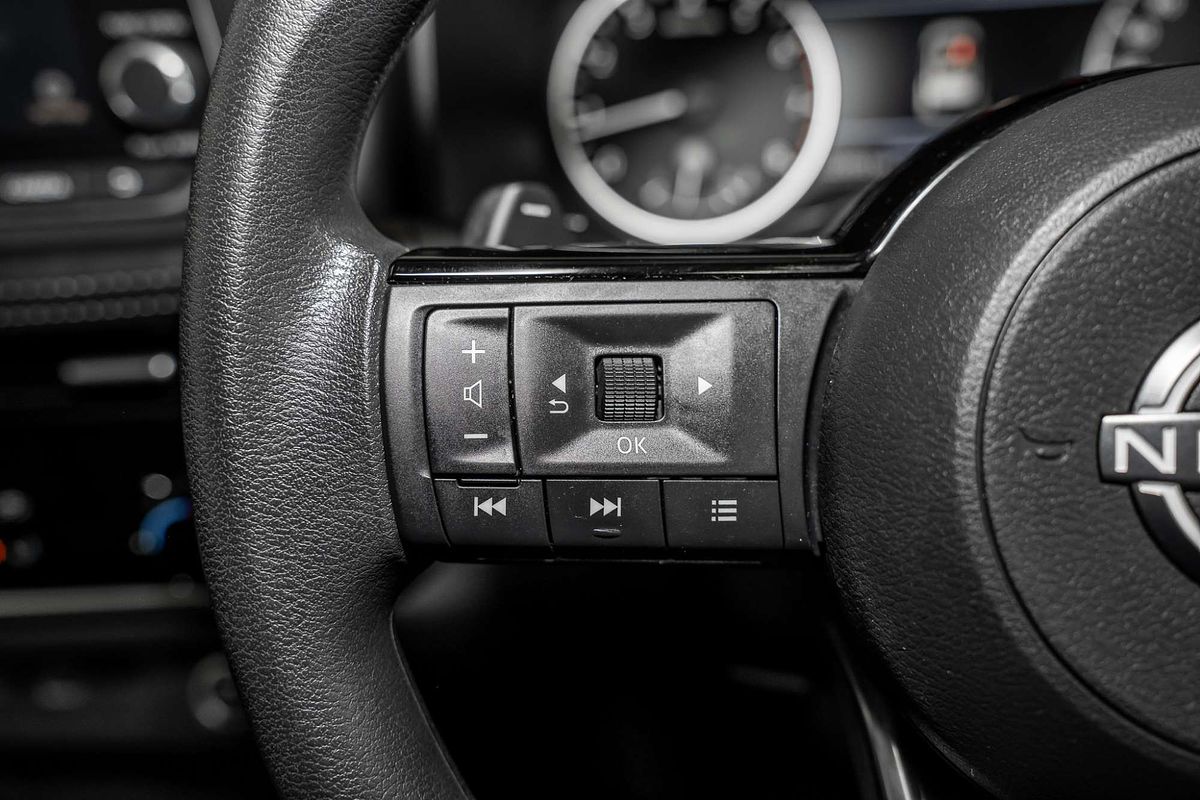2024 Nissan X-TRAIL ST T33