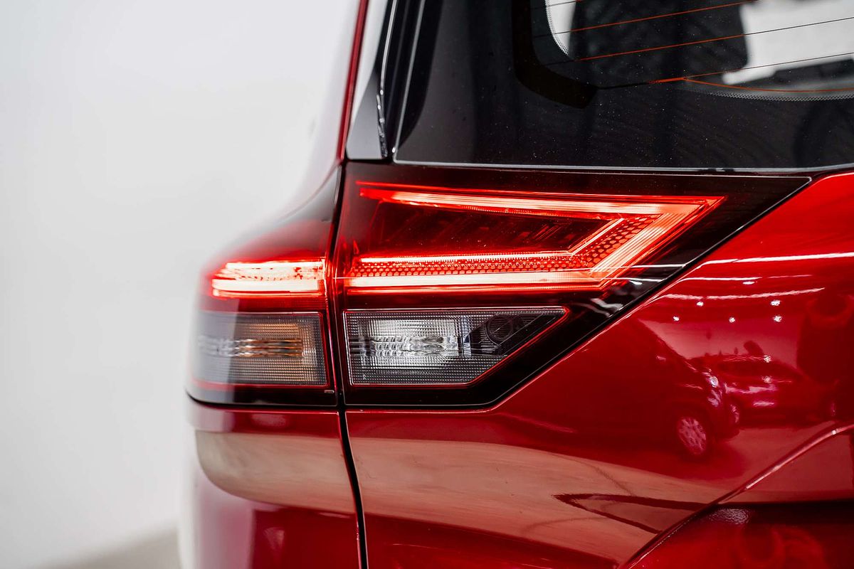 2024 Nissan X-TRAIL ST T33