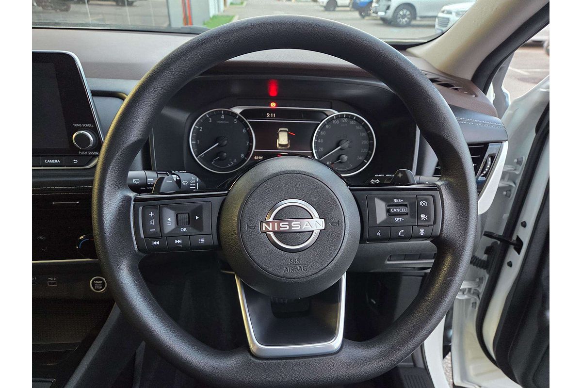 2024 Nissan X-TRAIL ST T33