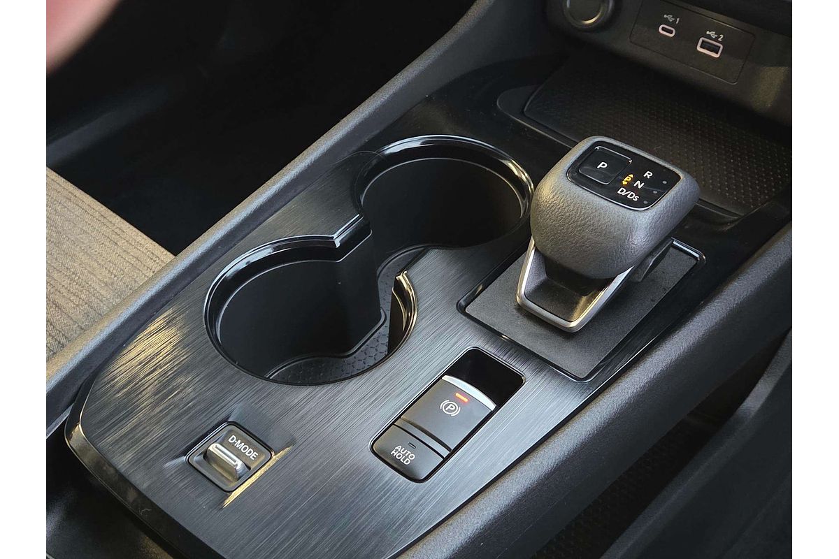 2024 Nissan X-TRAIL ST T33