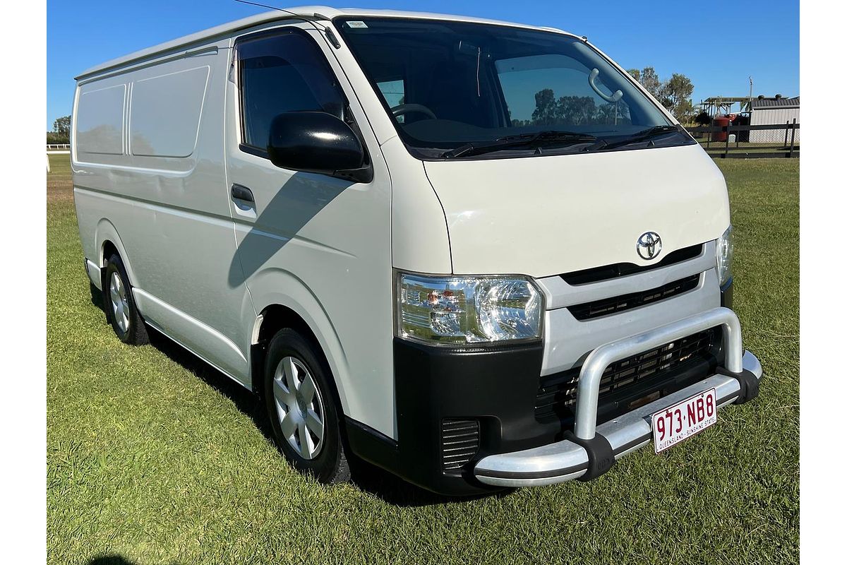 2017 Toyota Hiace KDH201R LWB