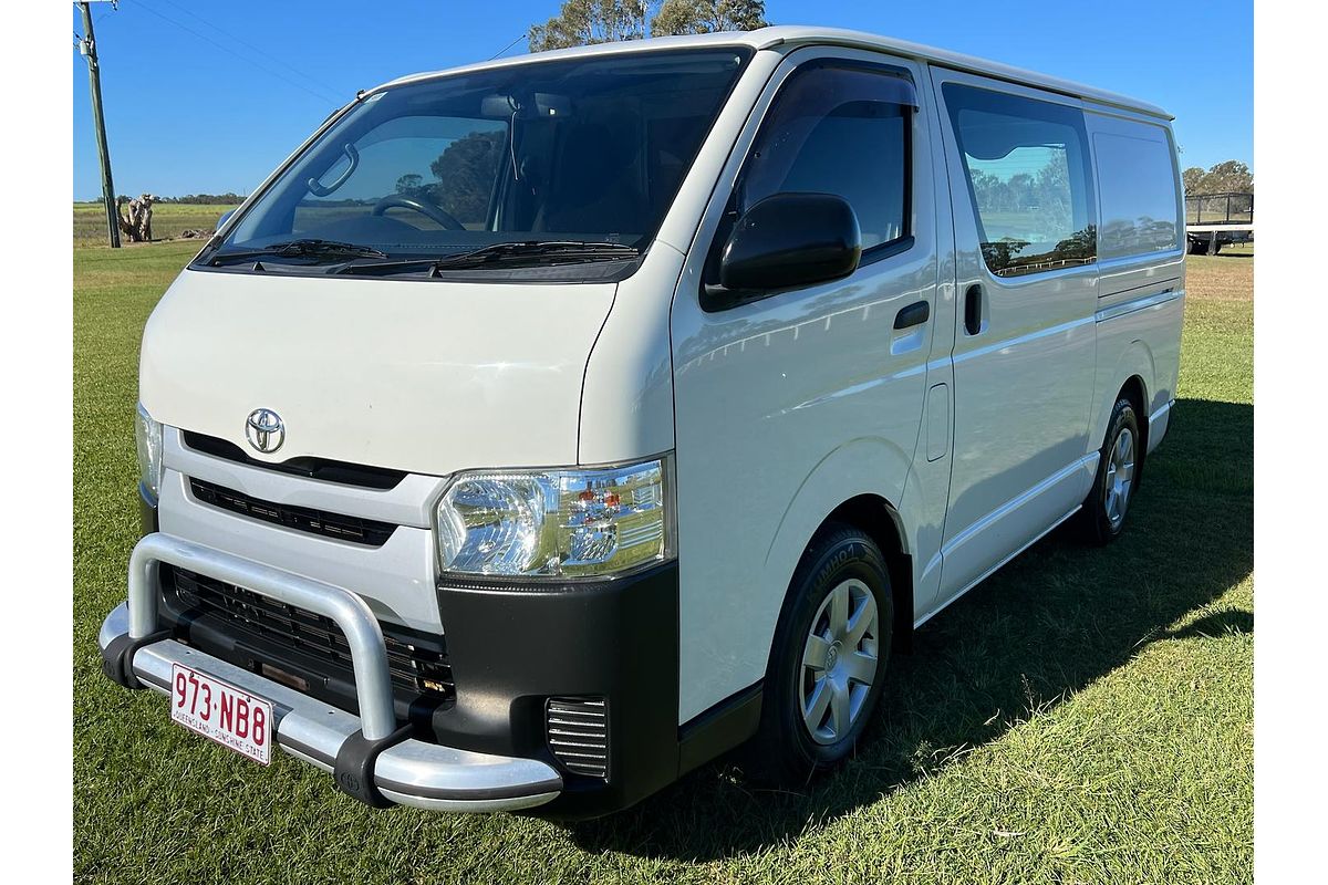 2017 Toyota Hiace KDH201R LWB