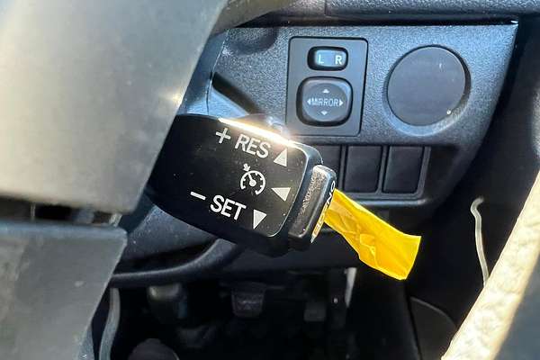 2017 Toyota Hiace KDH201R LWB