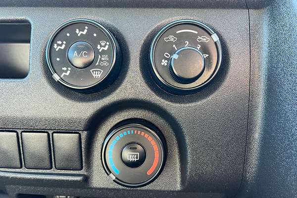 2017 Toyota Hiace KDH201R LWB