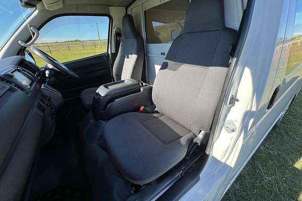 2017 Toyota Hiace KDH201R LWB
