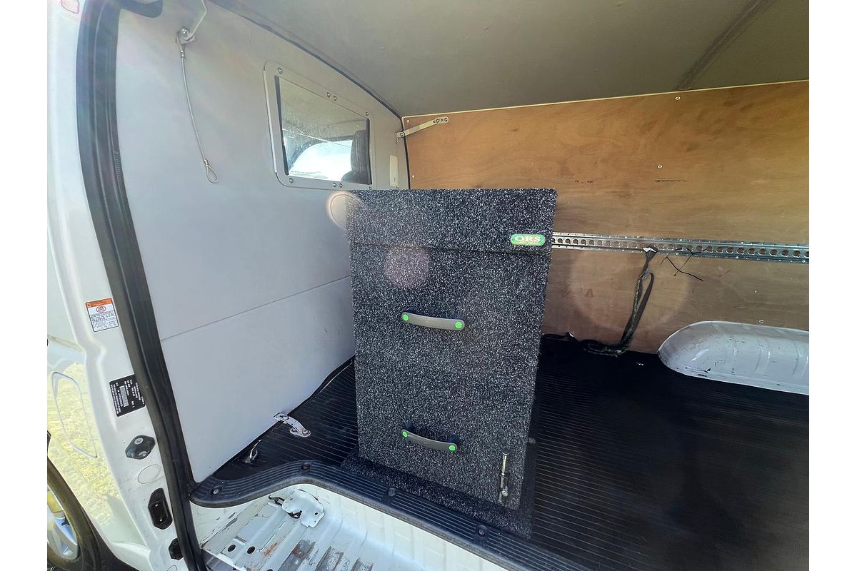 2017 Toyota Hiace KDH201R LWB