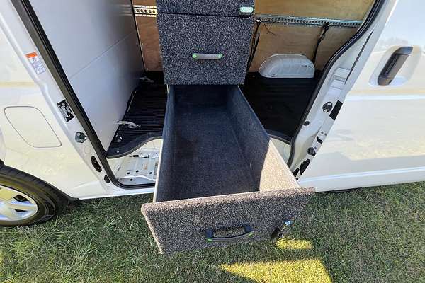 2017 Toyota Hiace KDH201R LWB