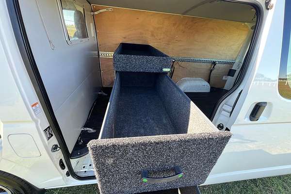 2017 Toyota Hiace KDH201R LWB