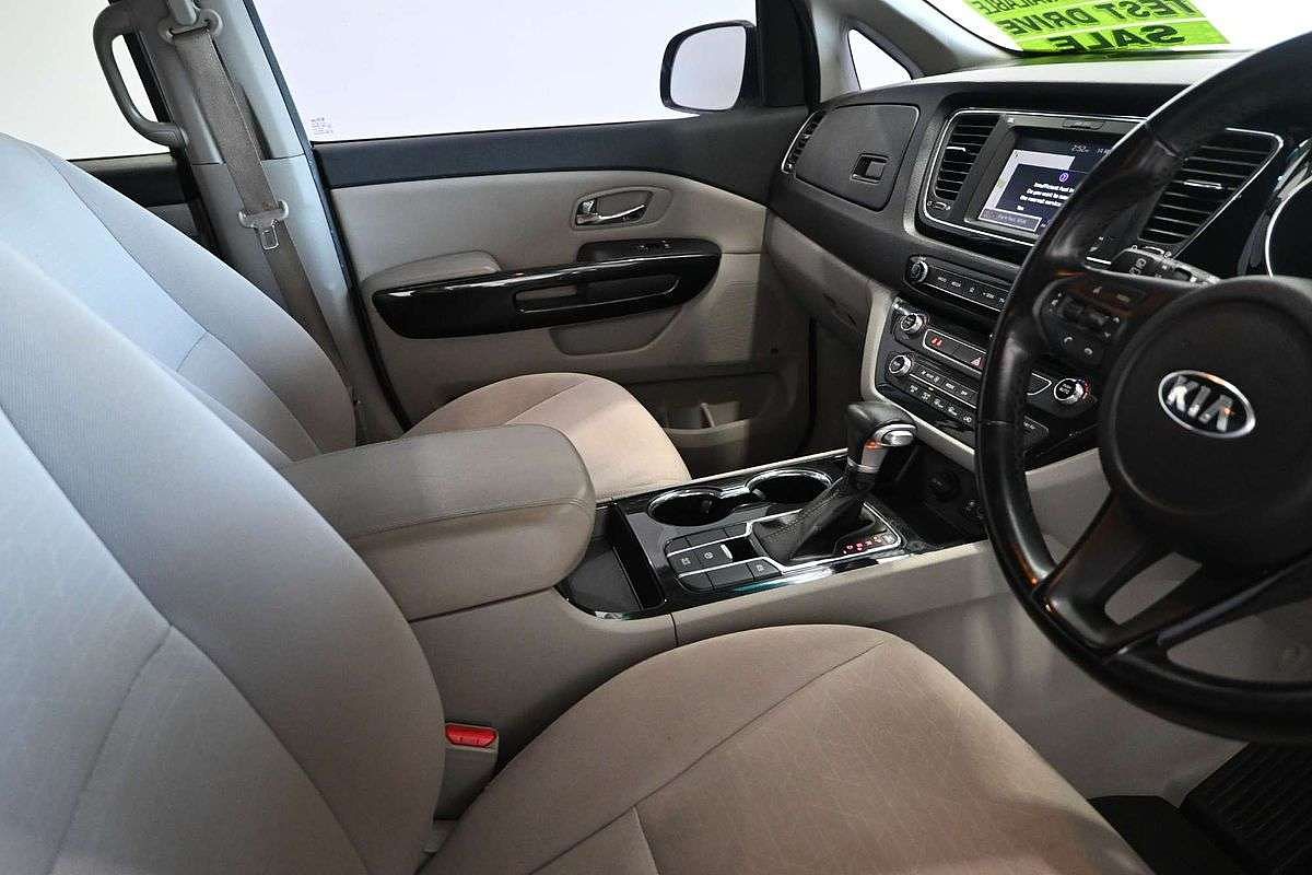 2019 Kia Carnival Si YP