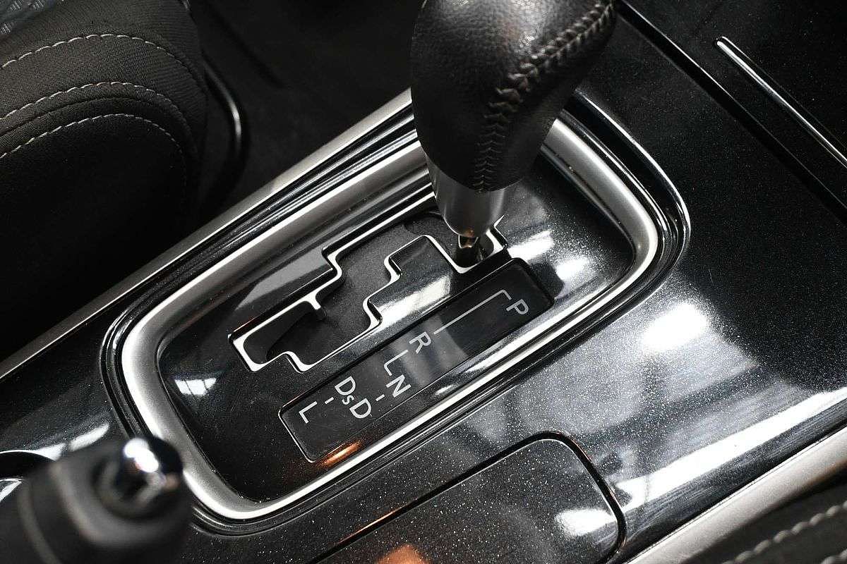 2017 Mitsubishi Outlander LS Safety Pack ZK