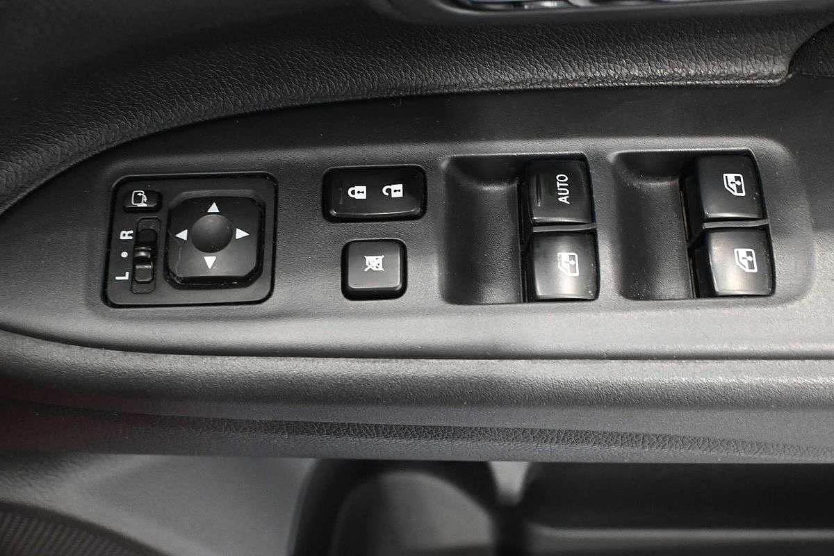 2017 Mitsubishi Outlander LS Safety Pack ZK