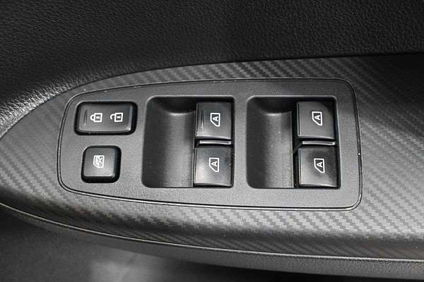 2022 Mitsubishi Eclipse Cross LS YB