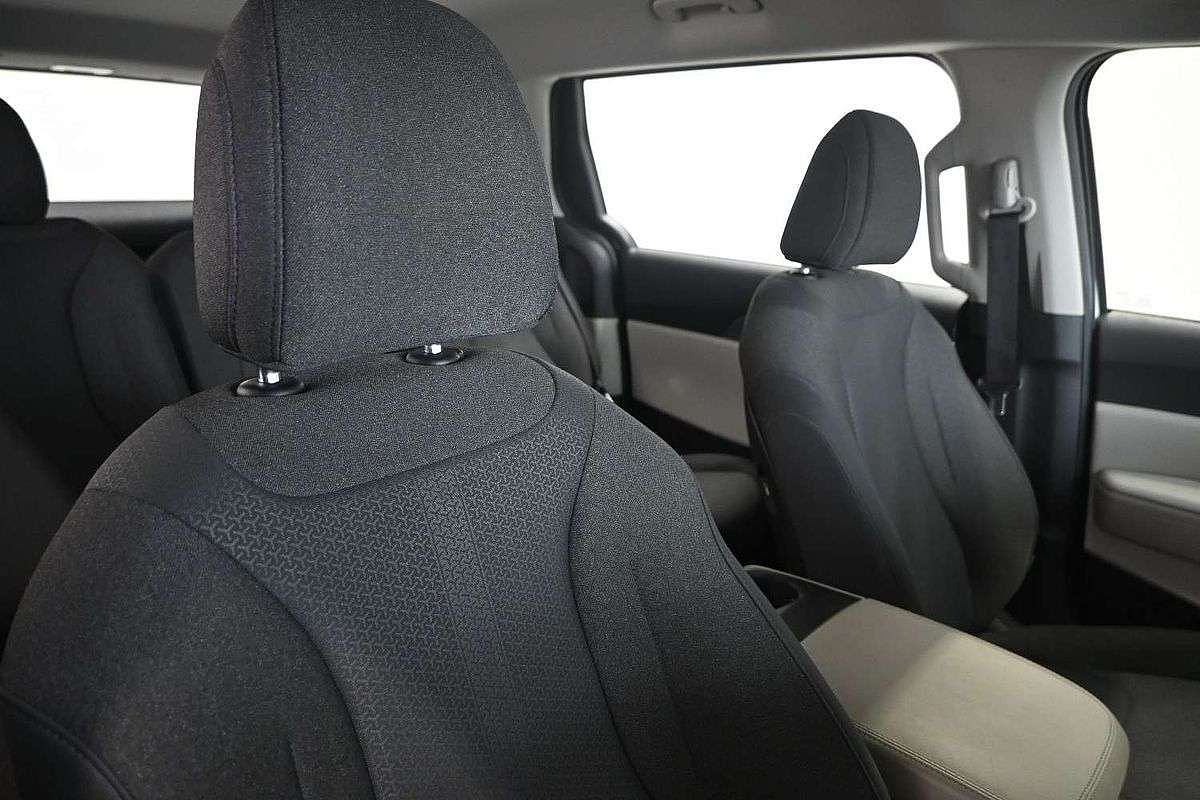 2022 Kia Carnival S KA4