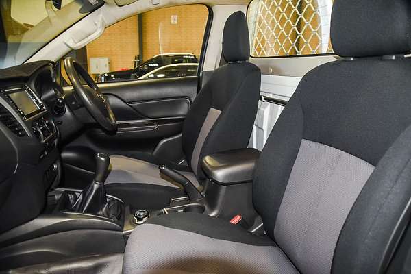 2021 Mitsubishi Triton GLX MR 4X4