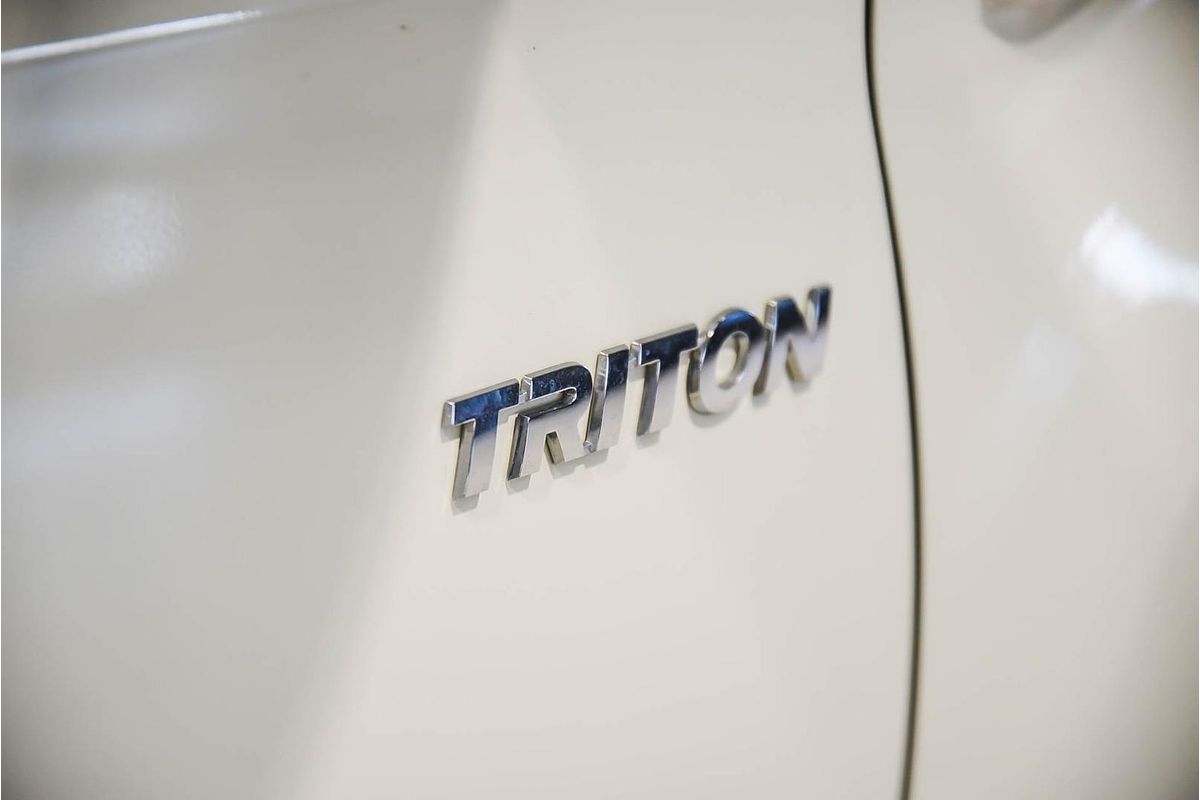2021 Mitsubishi Triton GLX MR 4X4