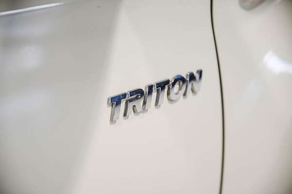 2021 Mitsubishi Triton GLX MR 4X4