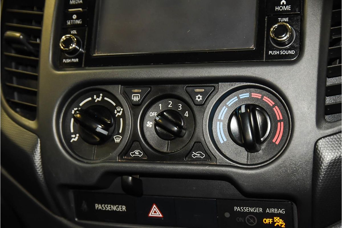 2021 Mitsubishi Triton GLX MR 4X4