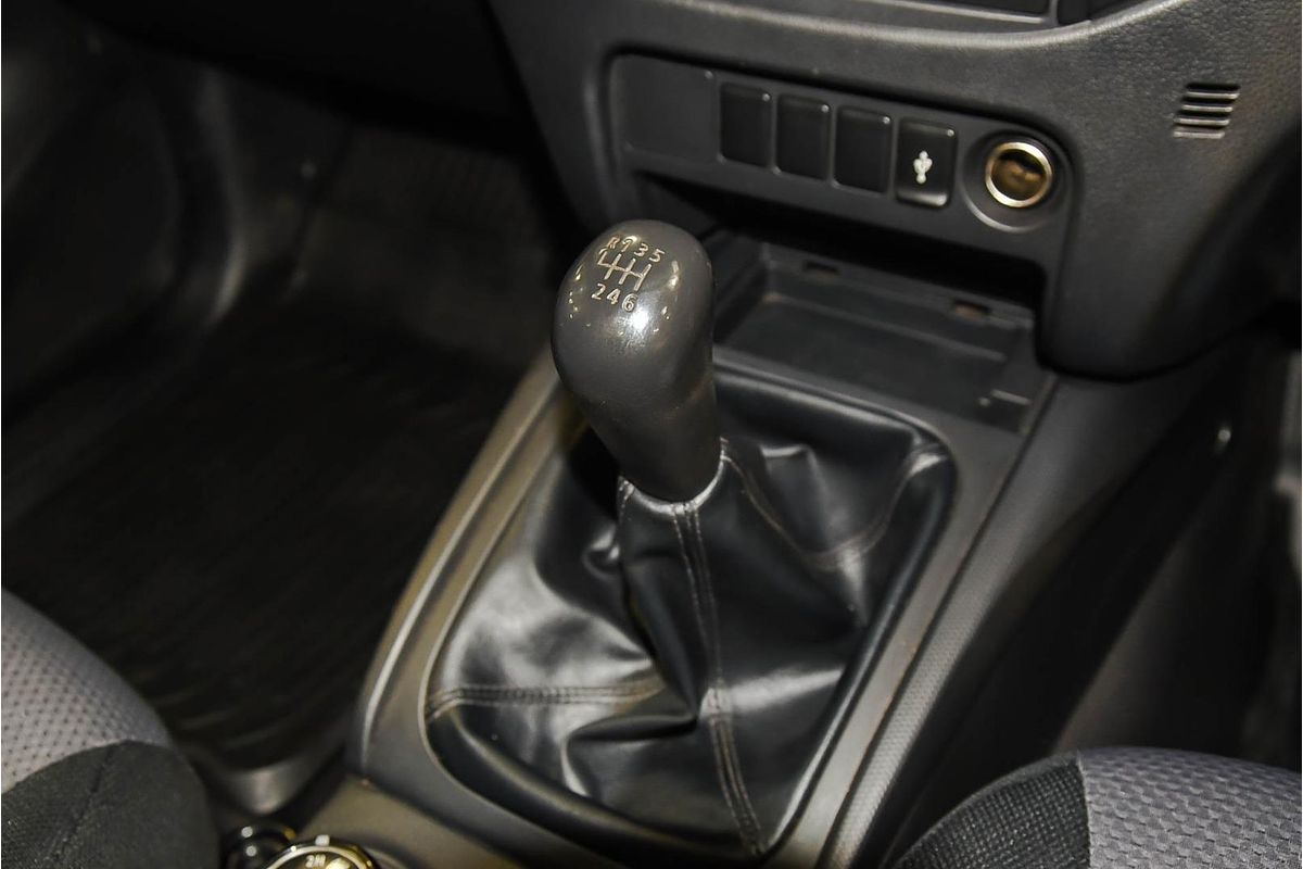 2021 Mitsubishi Triton GLX MR 4X4
